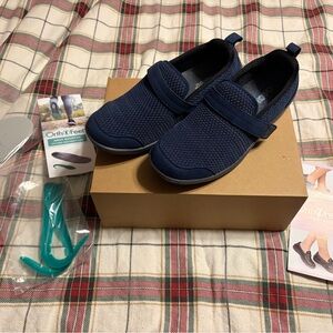 OrthoFeet Slip In Shoes